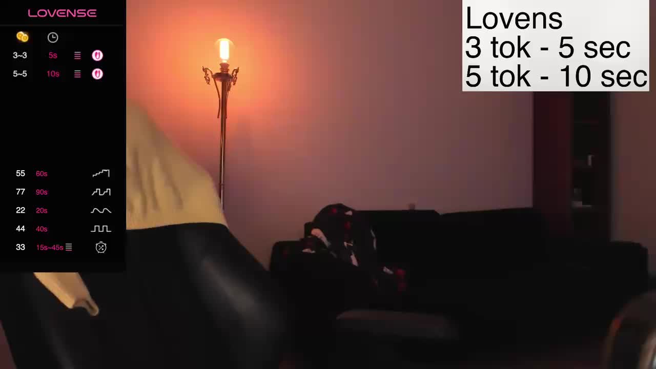 Sexy-Sweets Cam Model Chat November 1, 2025