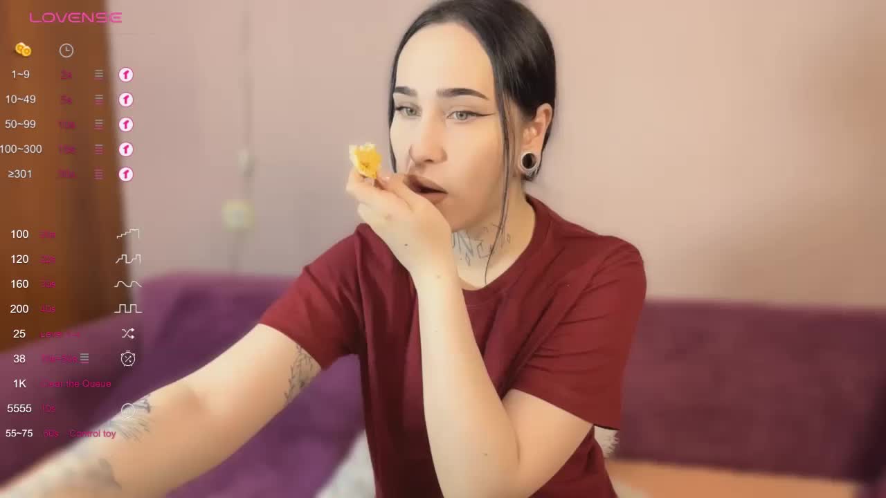 PinkyNastyx Cam Model Chat November 2, 2025