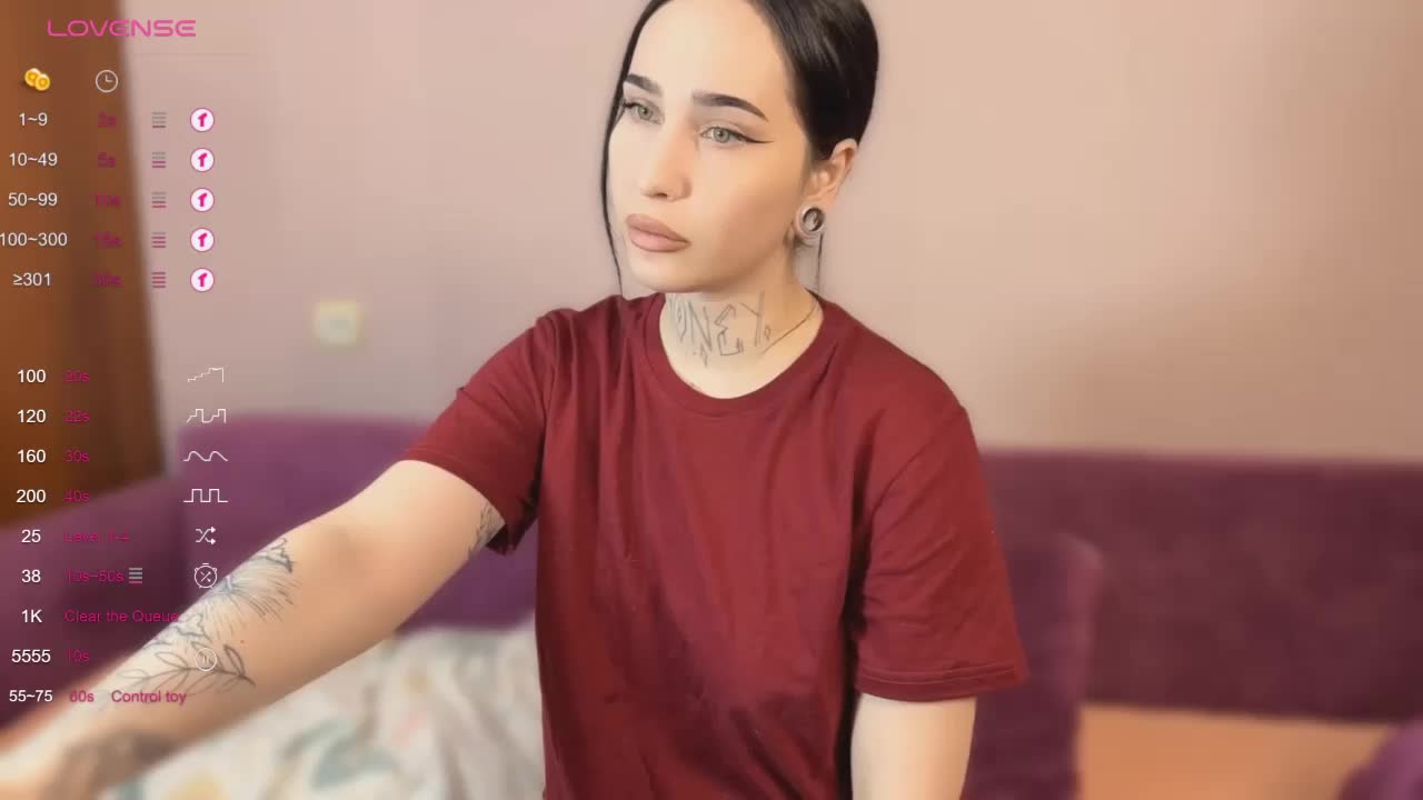 PinkyNastyx Cam Model Chat November 2, 2025