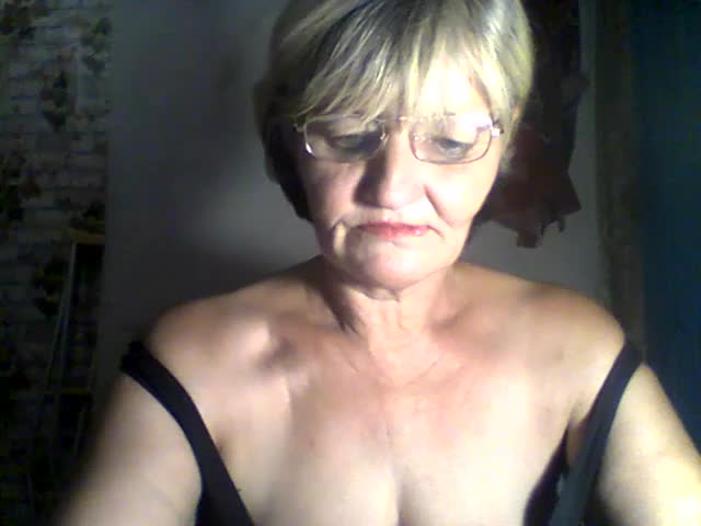 NikaGold45 Cam Model Chat November 2, 2025