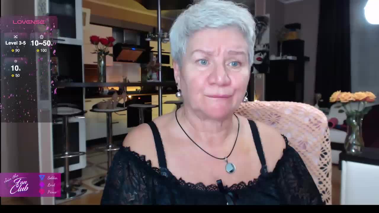 roxana-brooks Cam Model Chat November 2, 2025