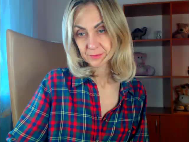 Tanya6547 Cam Model Chat November 2, 2025