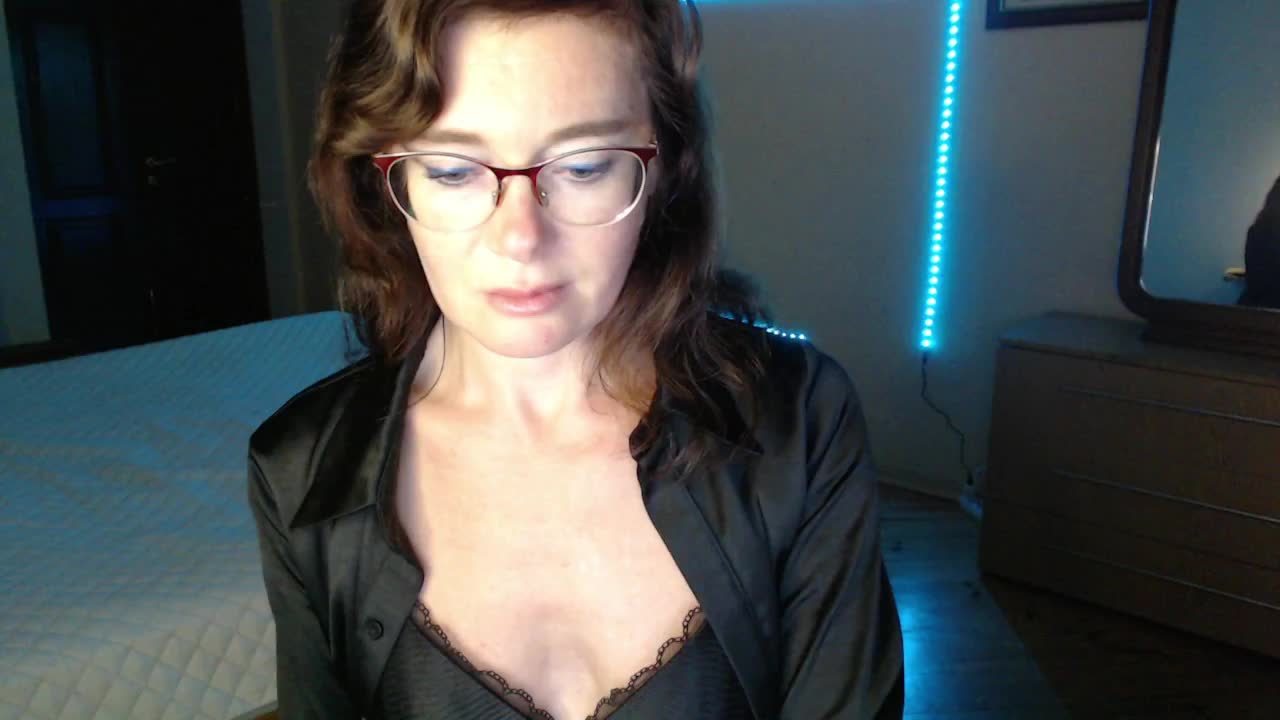 Viorica Cam Model Chat November 2, 2025