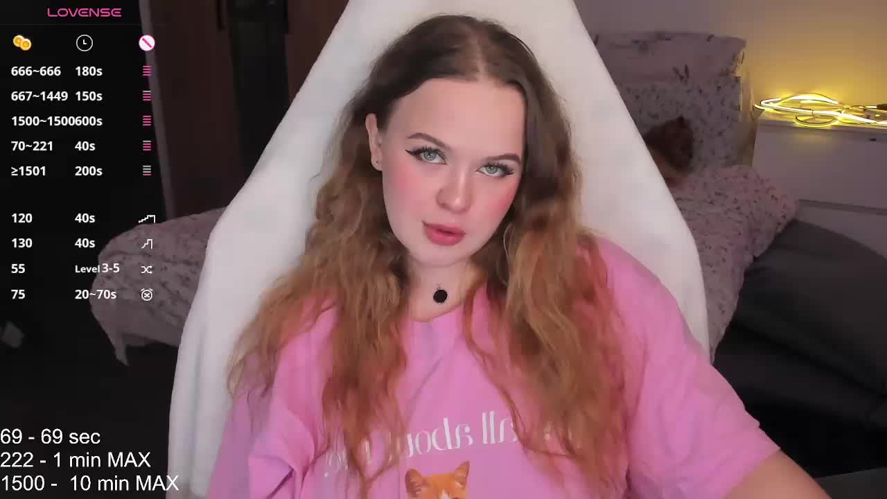 Hanna-doll Cam Model Chat November 2, 2025