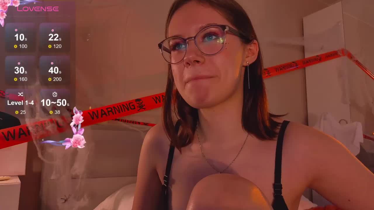 MiaLuw Cam Model Chat November 2, 2025