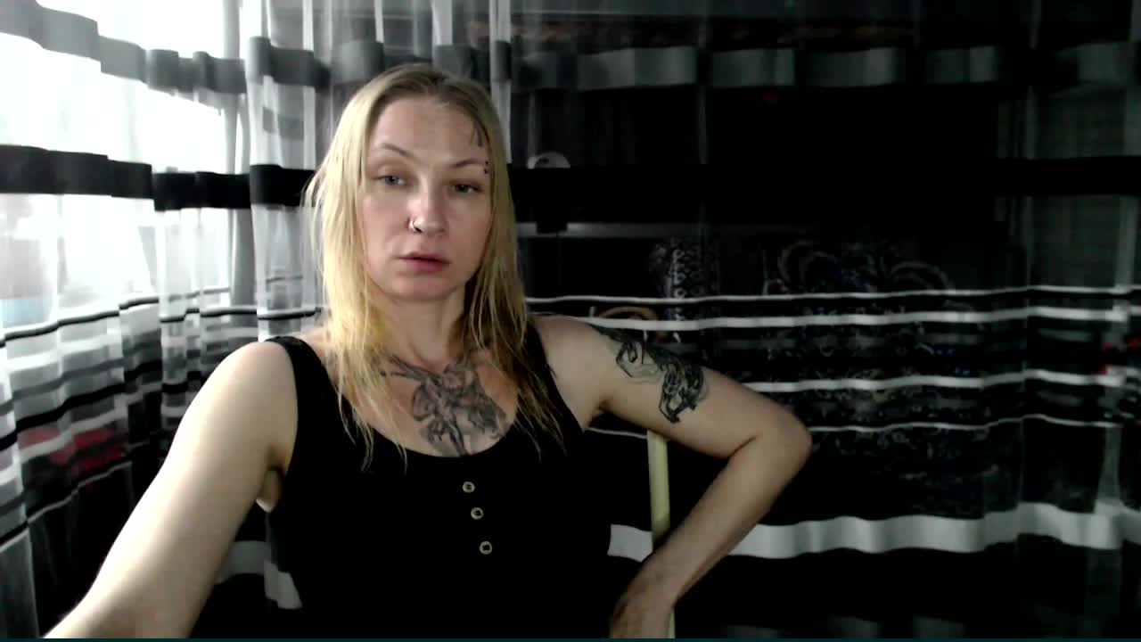 Lollifoxy Cam Model Chat November 2, 2025