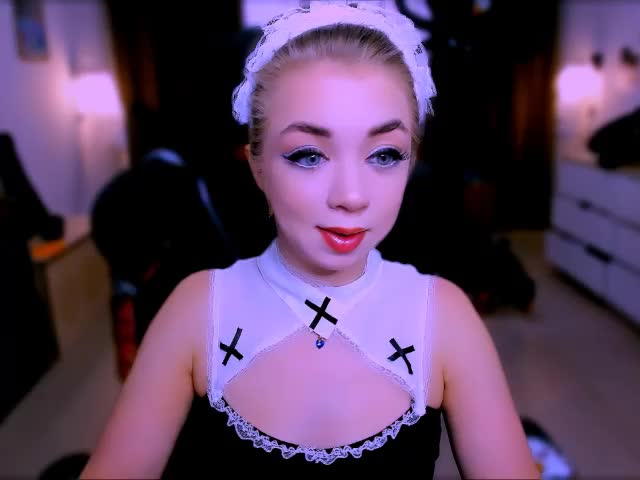 BabyNicole Cam Model Chat November 2, 2025