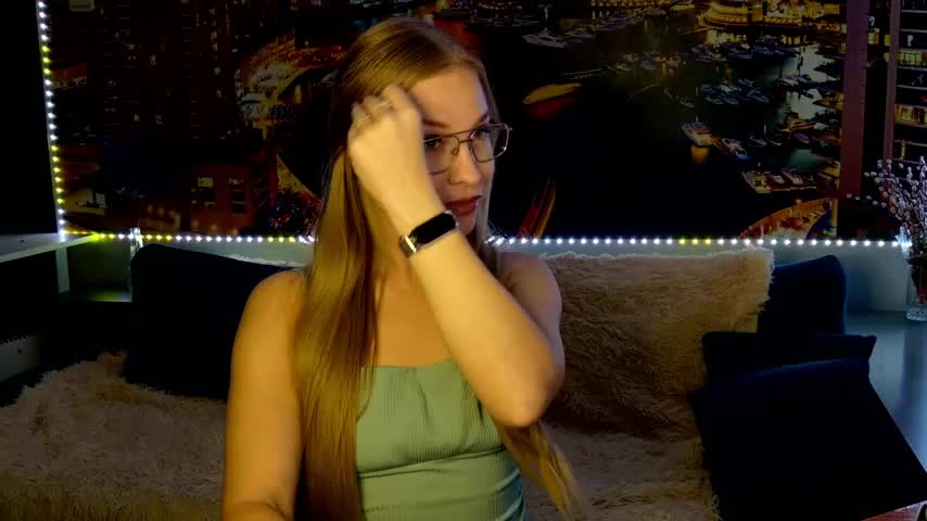 pusyavykusya Cam Model Chat November 2, 2025