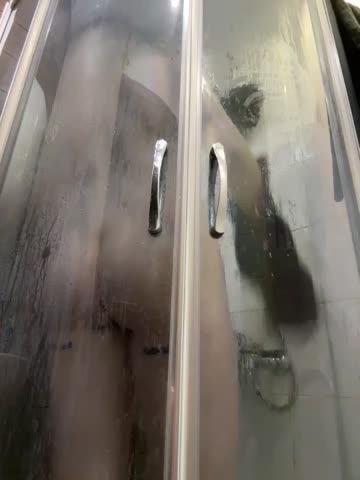 Kimi_Ass Cam Model Chat November 2, 2025