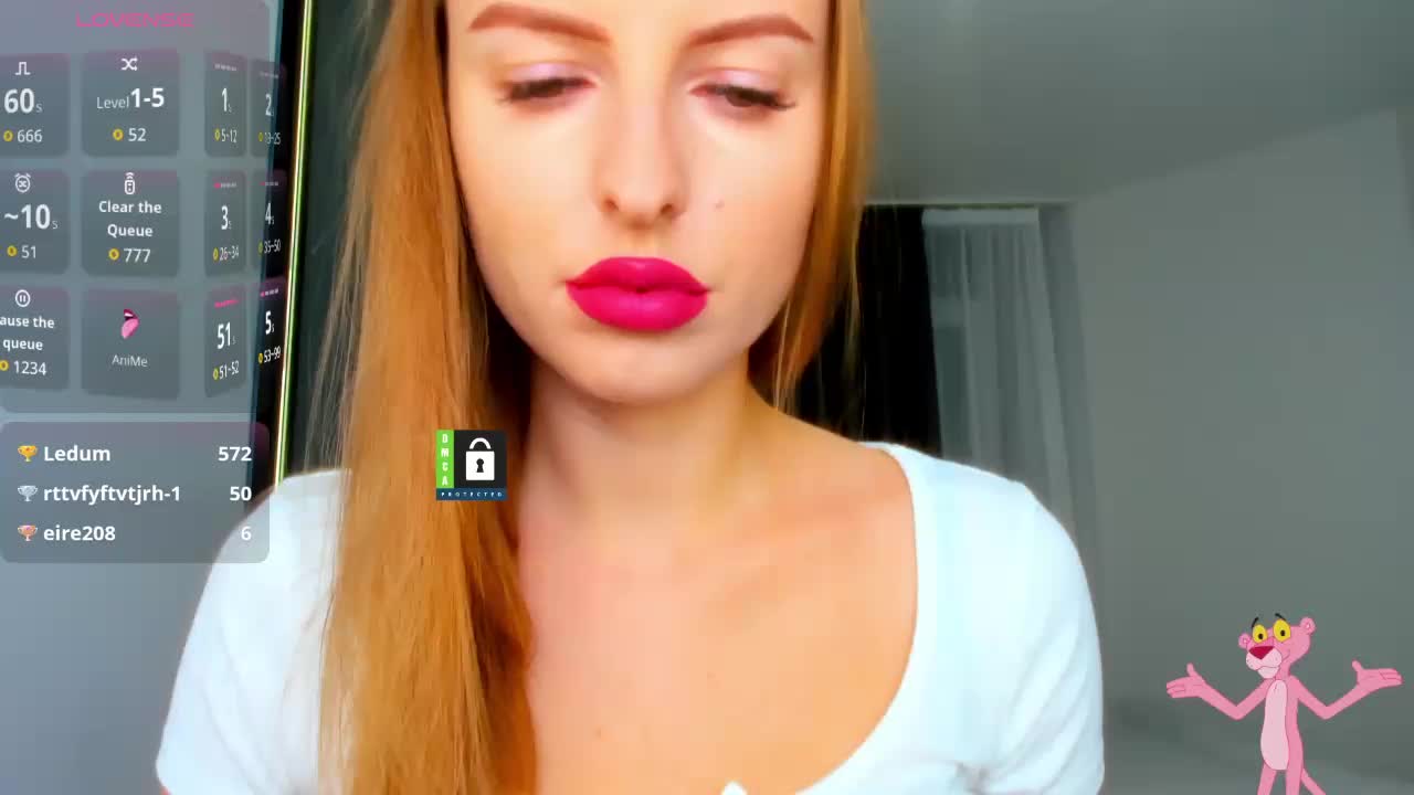 PinkPanterka Cam Model Chat November 2, 2025