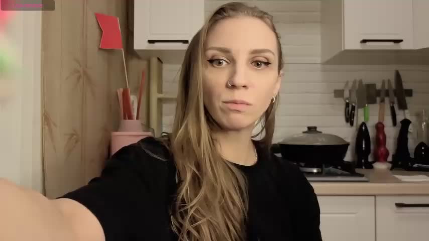 Edena_ Cam Model Chat November 2, 2025