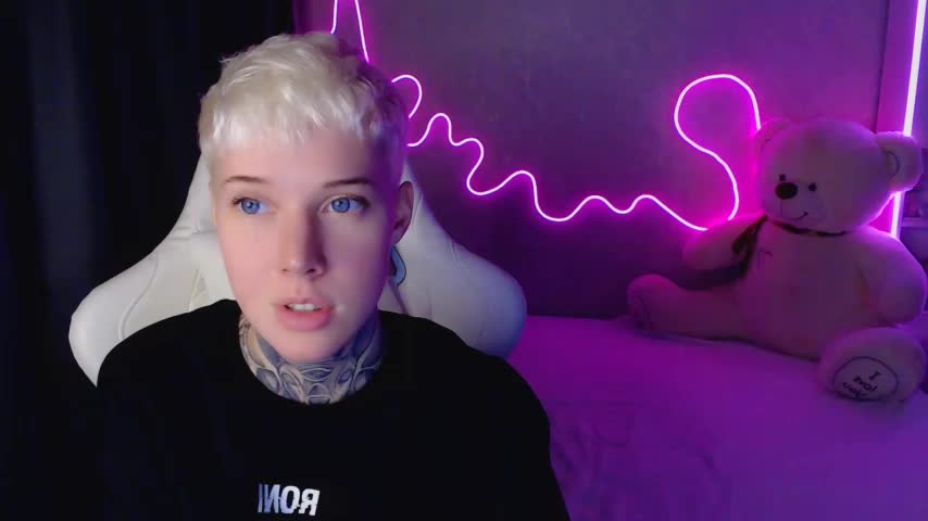 soulinacage Cam Model Chat November 2, 2025