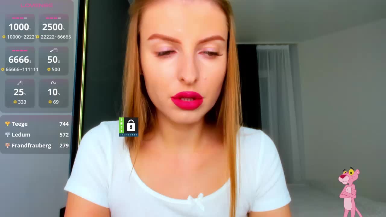 PinkPanterka Cam Model Chat November 2, 2025