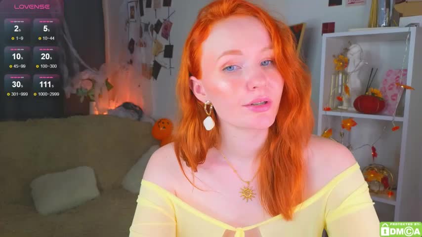 JoyceJones Cam Model Chat November 2, 2025