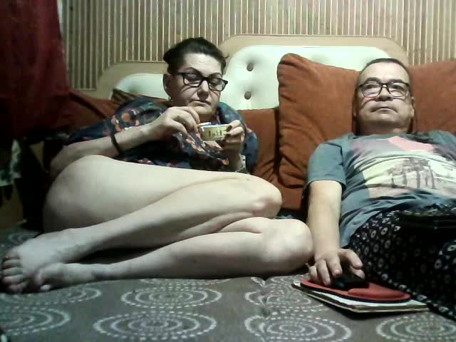 coupleofcoolx Cam Model Chat November 2, 2025