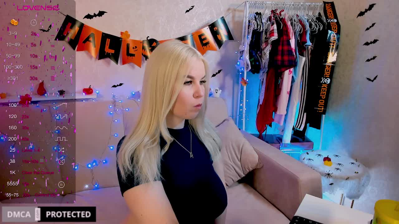 Tasty-booty Cam Model Chat November 2, 2025