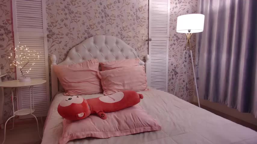 Wendy-Darling Cam Model Chat November 2, 2025