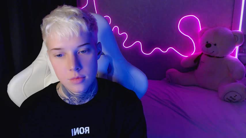 soulinacage Cam Model Chat November 2, 2025