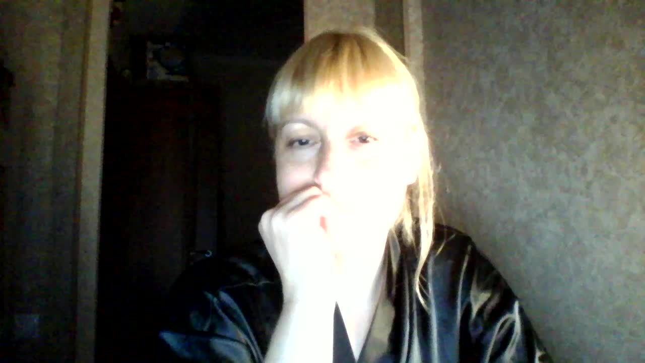 krisss2016 Cam Model Chat November 2, 2025