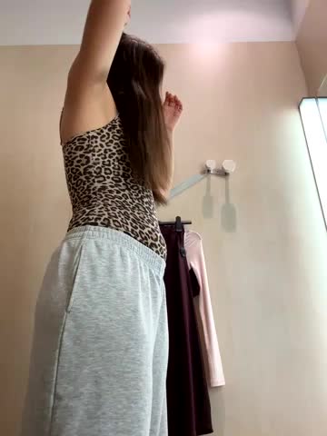 AngelinaTeller Cam Model Chat November 2, 2025