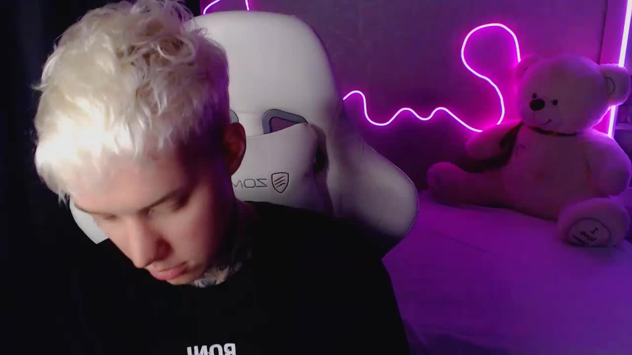 tezes Cam Model Chat November 2, 2025