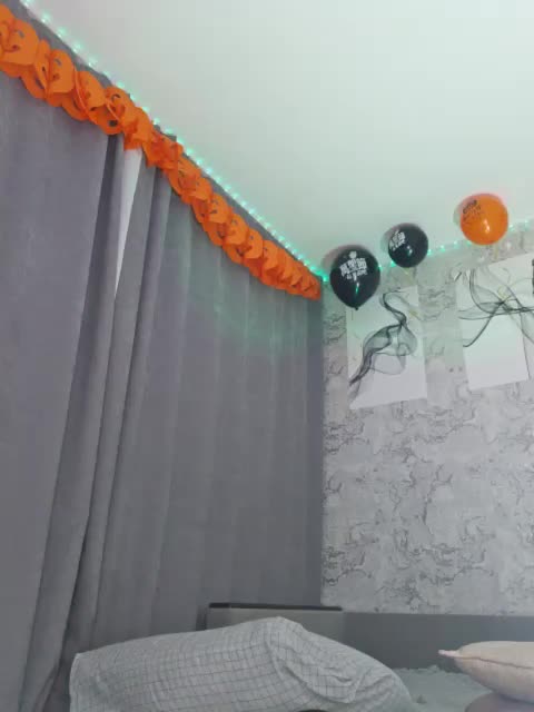 _Toxic_Tiger_ Cam Model Chat November 2, 2025