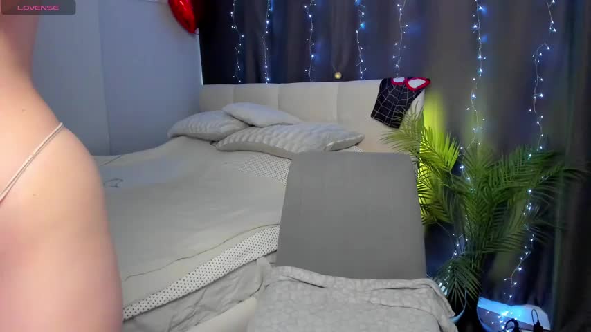 Kimmy_powell Cam Model Chat November 2, 2025