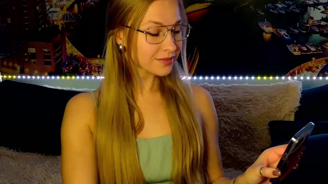 _Vishka_ Cam Model Chat November 2, 2025