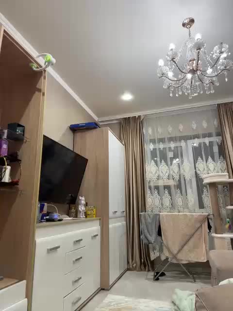 Adel9 Cam Model Chat November 2, 2025