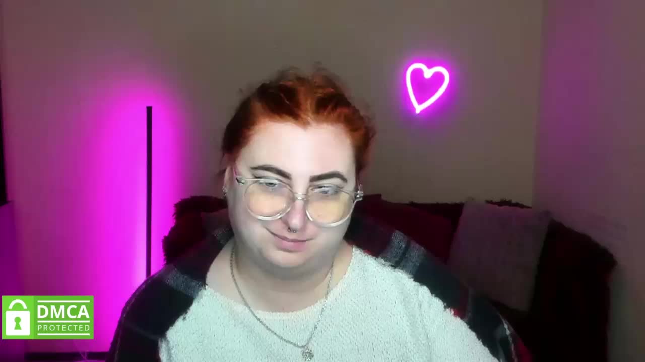 Aliciaredluv Cam Model Chat November 2, 2025