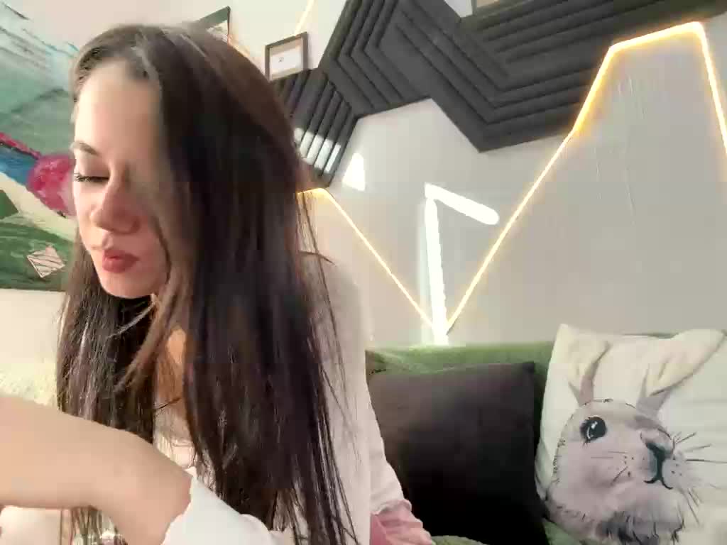 Taanni Cam Model Chat November 2, 2025