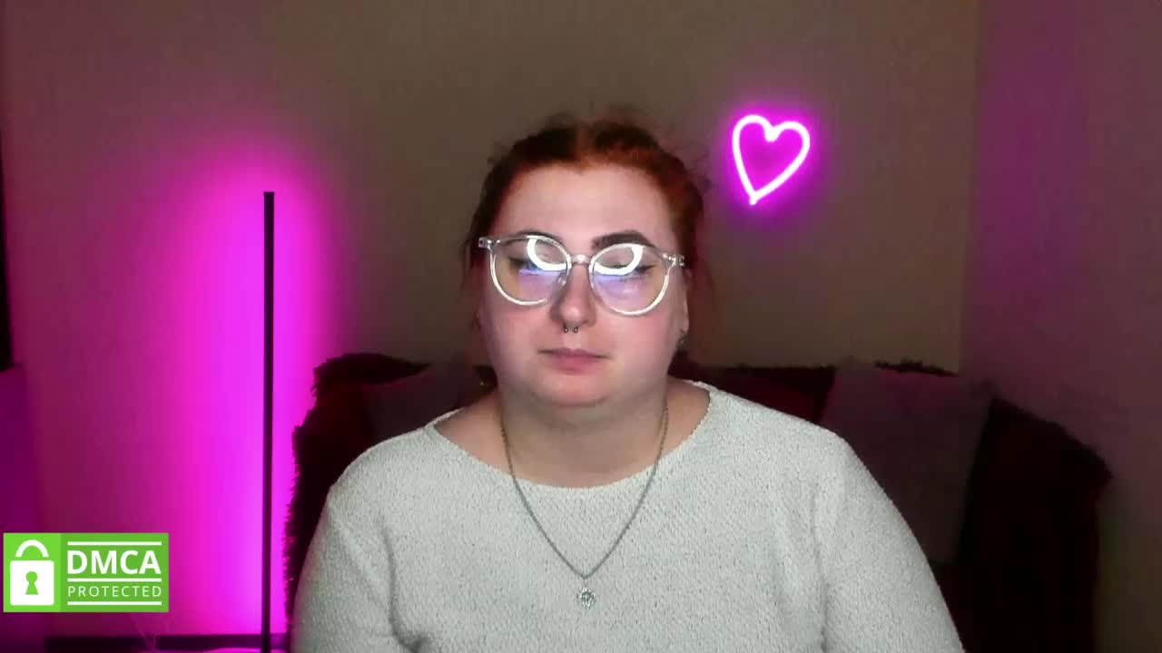 Aliciaredluv Cam Model Chat November 2, 2025