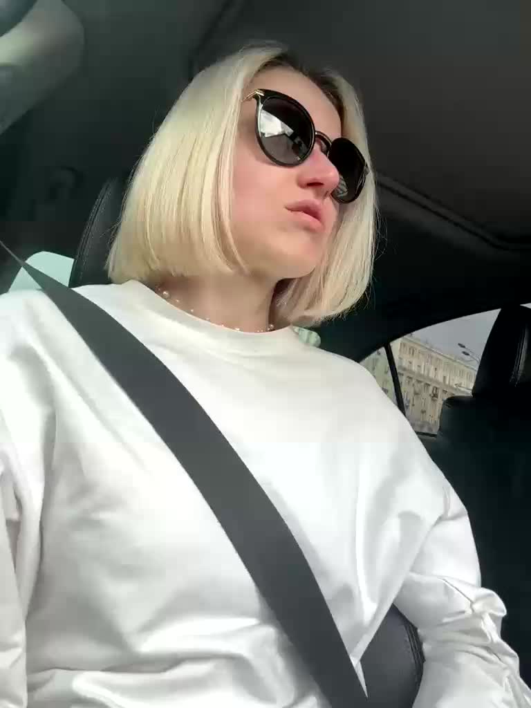 Sexy-Sweets Cam Model Chat November 2, 2025