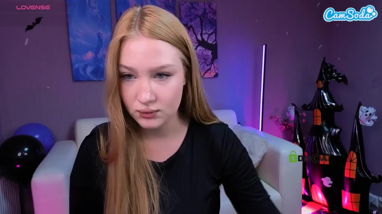 playfulsophie Cam Model Chat November 2, 2025