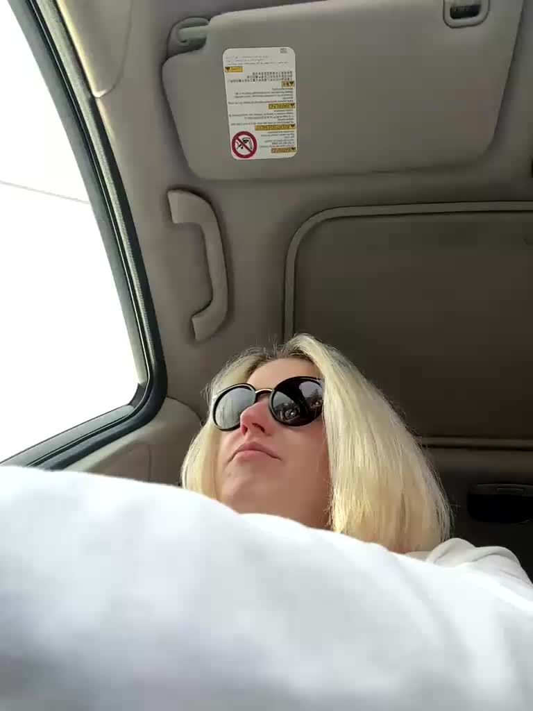 Sexy-Sweets Cam Model Chat November 2, 2025