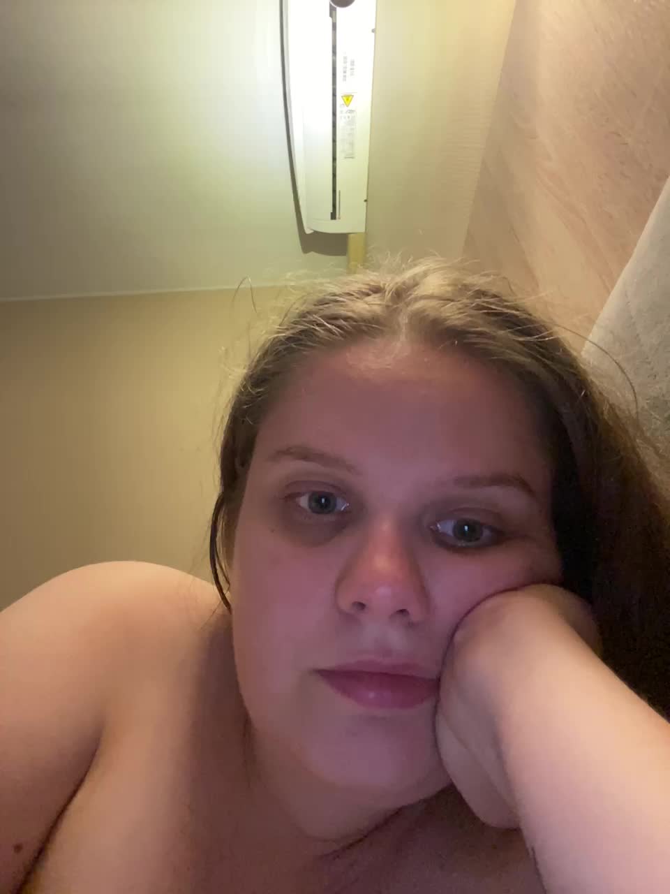 sweet_____cute Cam Model Chat November 2, 2025