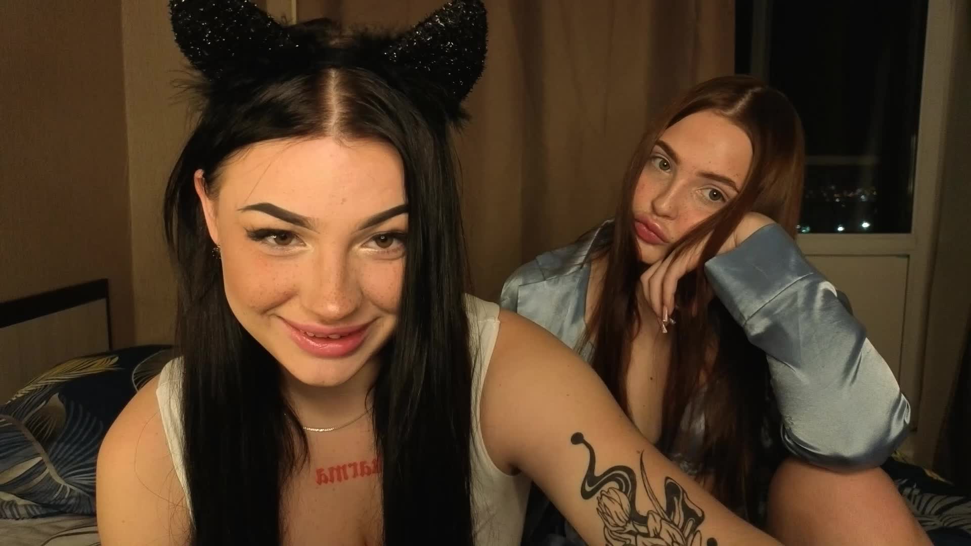 LisaAndDenis Cam Model Chat November 2, 2025