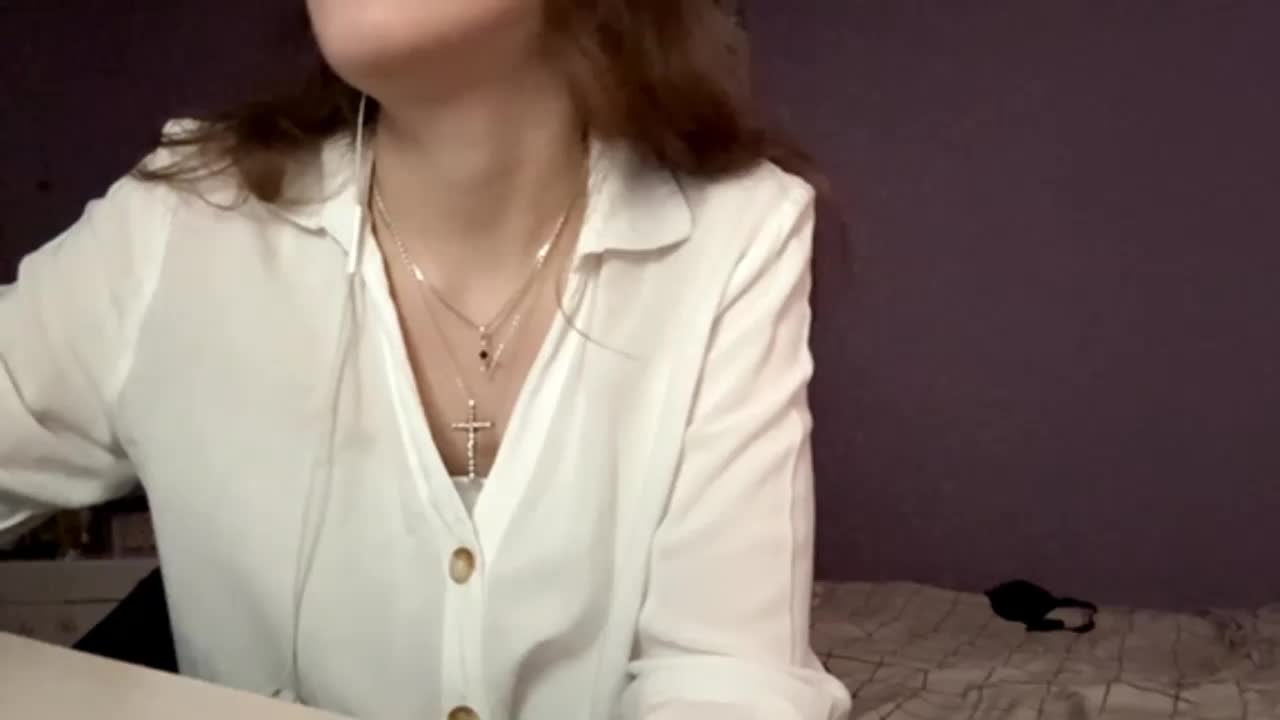 HoaRomano Cam Model Chat November 2, 2025