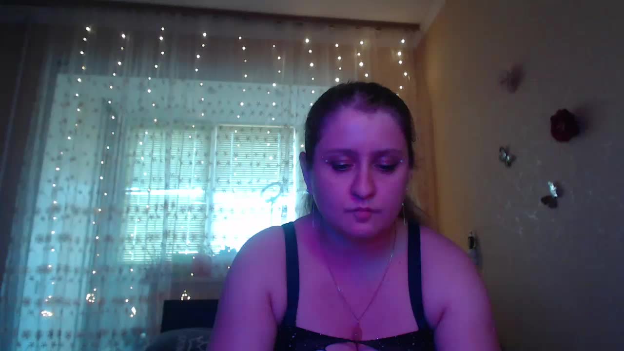 WetAngely Cam Model Chat November 2, 2025