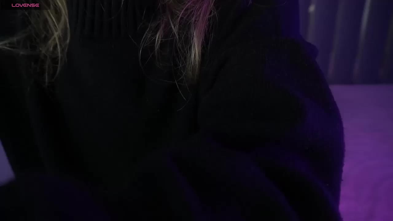 MaribelRiver Cam Model Chat November 2, 2025