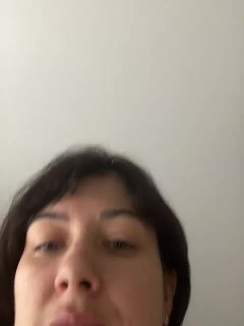 KatrinZeta Cam Model Chat November 2, 2025