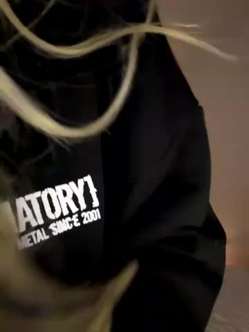 xDinnax Cam Model Chat November 2, 2025