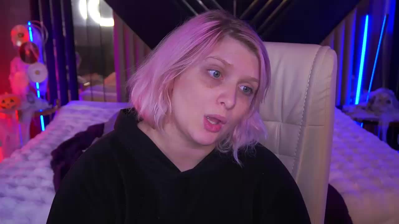 CoolTatis Cam Model Chat November 2, 2025