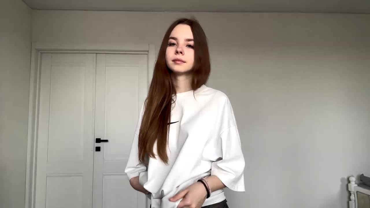 Lil-RO-XO Cam Model Chat November 2, 2025