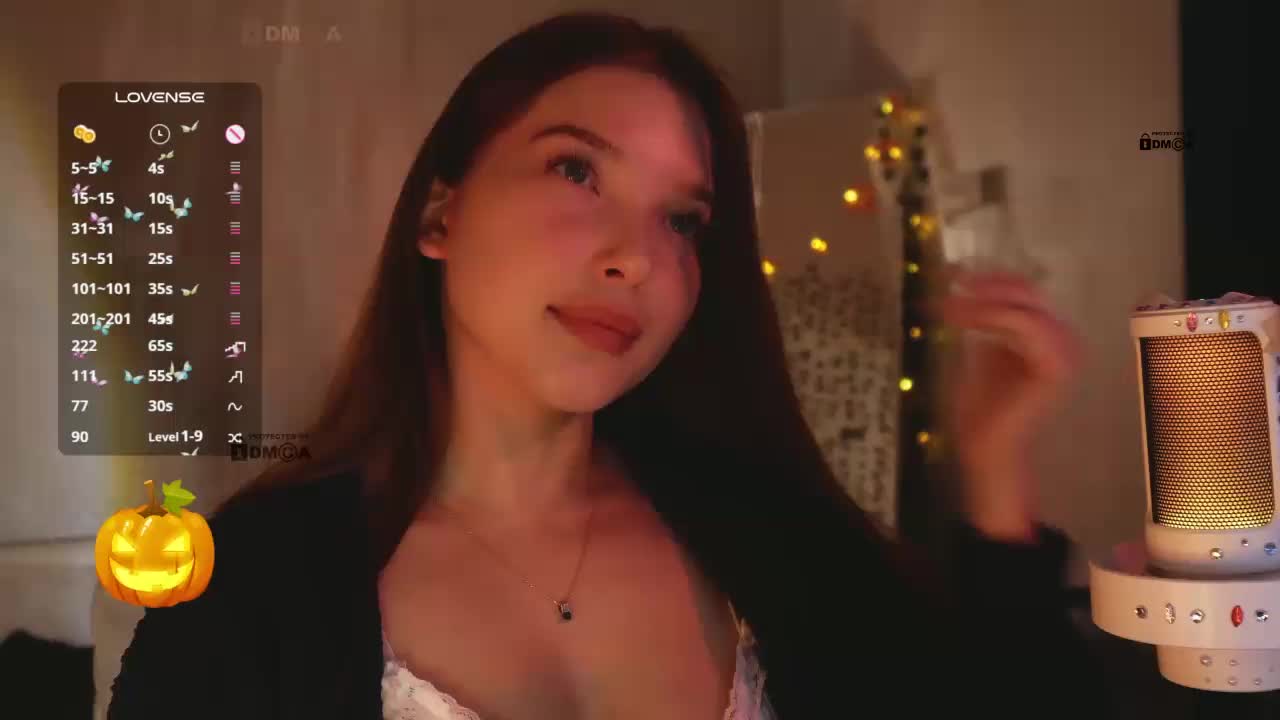 _Q_ Cam Model Chat November 2, 2025