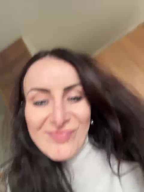 _FuckMeNow_ Cam Model Chat November 3, 2025