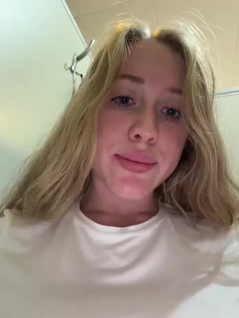 LiiBaby Cam Model Chat November 3, 2025