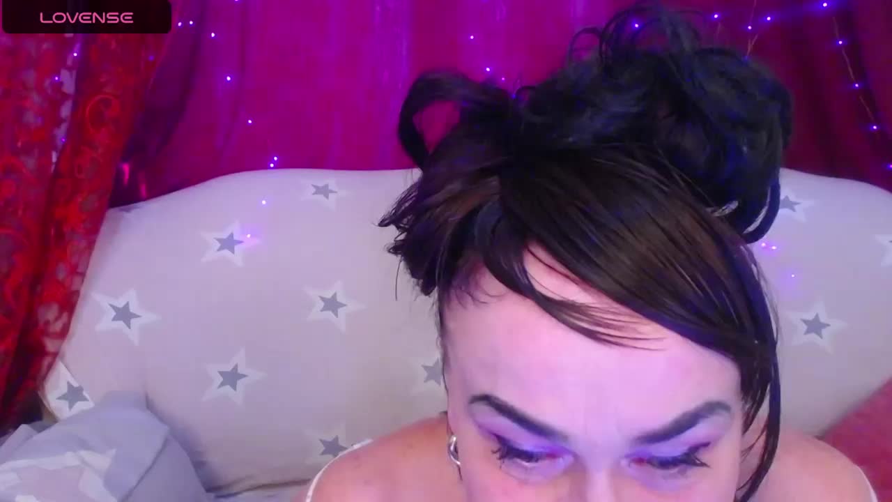 hotzlata Cam Model Chat November 3, 2025