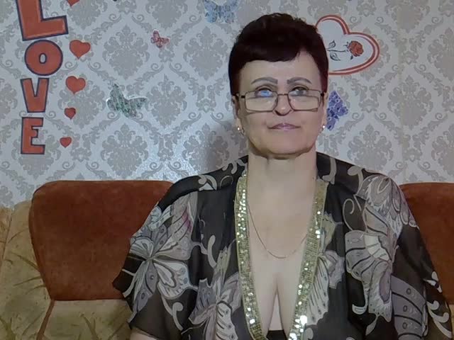 PaulaGolden Cam Model Chat November 3, 2025