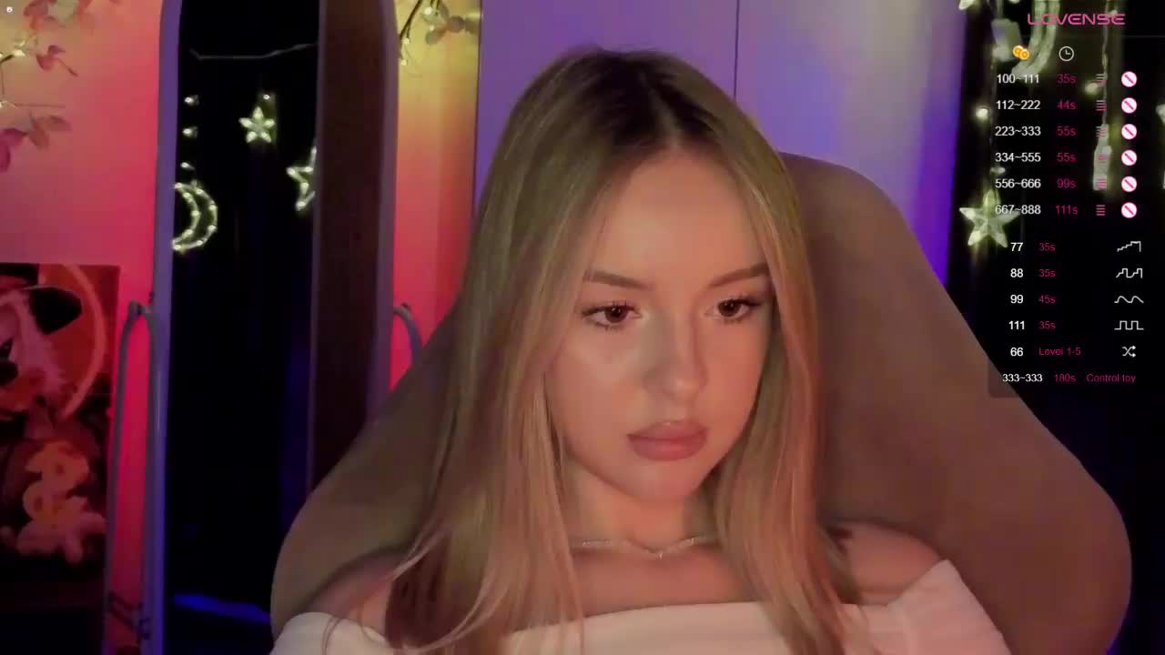 Nestyzz Cam Model Chat November 3, 2025